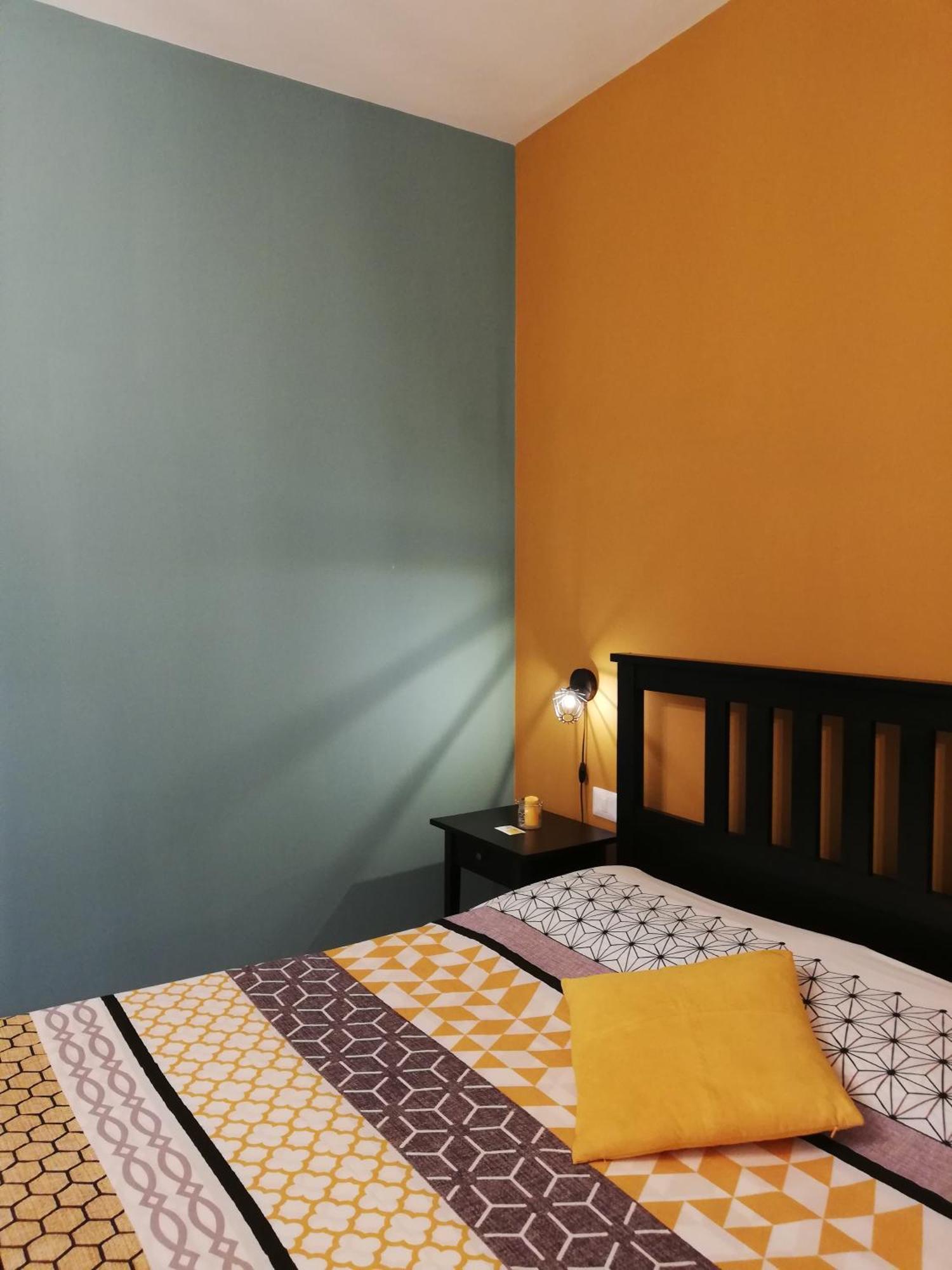 The Yellow House Ф'юмічіно Номер фото